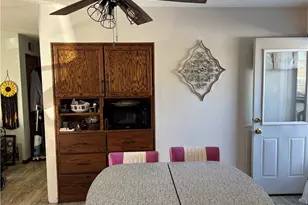 2202 Crestview Dr, Eau Claire, WI 54703 - Photo 16