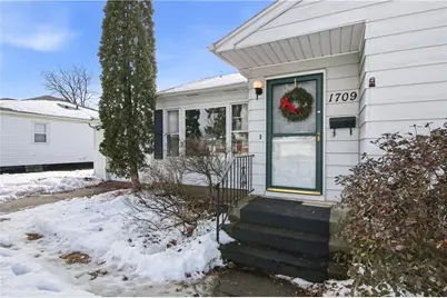 1709 Hopkins Avenue, Eau Claire, WI 54701 - Photo 30