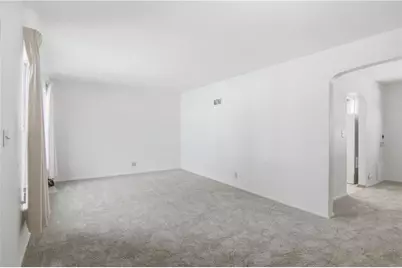 1709 Hopkins Avenue, Eau Claire, WI 54701 - Photo 2