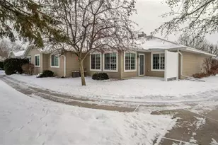 4402 E Robin Meadows Ln, Eau Claire, WI 54701 - Photo 34