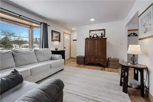 612 10th St, Altoona, WI 54720 - Photo 4