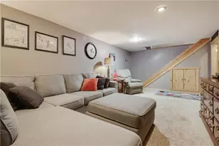 612 10th St, Altoona, WI 54720 - Photo 12