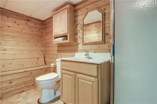 1948 Declaration Dr, Eau Claire, WI 54703 - Photo 32