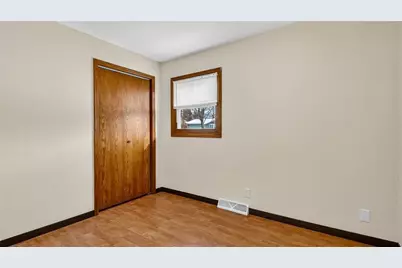 3352 McIvor Street, Eau Claire, WI 54701 - Photo 18