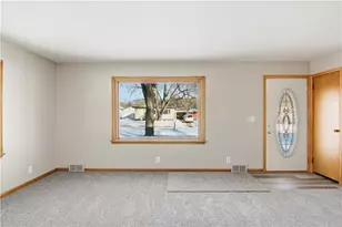 401 Long St, Eau Claire, WI 54703 - Photo 4