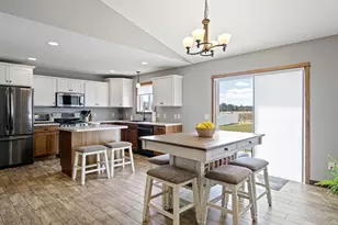 11313 39th Ave, Chippewa Falls, WI 54729 - Photo 4