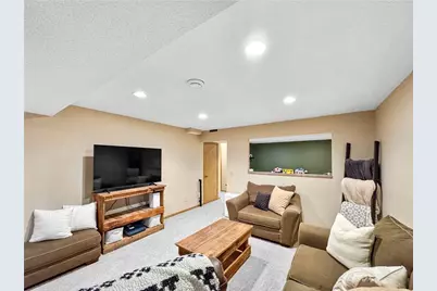 2515 Ridgewood Street, Menomonie, WI 54751 - Photo 30