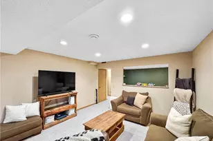 2515 Ridgewood St, Menomonie, WI 54751 - Photo 30