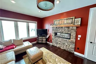 1747 E Drinkman Ln, Eau Claire, WI 54701 - Photo 28