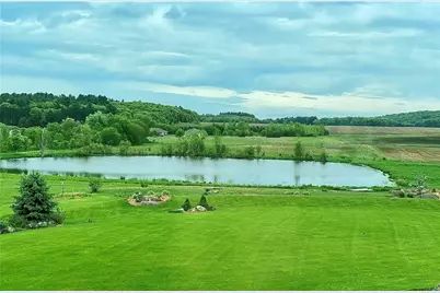 1747 E Drinkman Lane, Eau Claire, WI 54701 - Photo 8