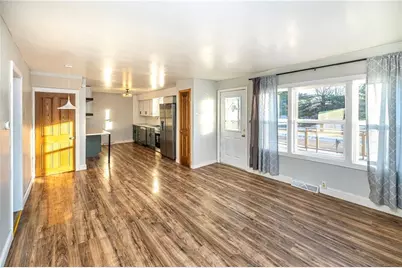 1031 Van Buren Street, Black River Falls, WI 54615 - Photo 6