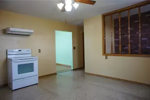 2718 5th St, Eau Claire, WI 54703 - Photo 8