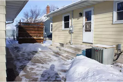 2718 5th Street, Eau Claire, WI 54703 - Photo 24