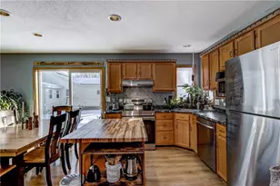 1517 E Clairemont Ave, Eau Claire, WI 54701 - Photo 6