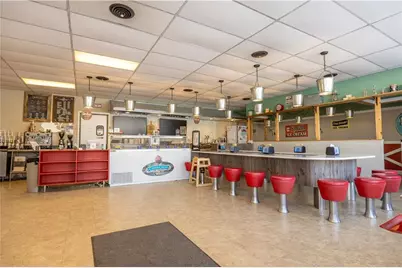 36 W Marshall Street, Rice Lake, WI 54868 - Photo 4