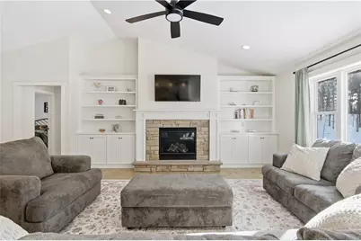 E10034 331st Avenue, Eau Claire, WI 54703 - Photo 12