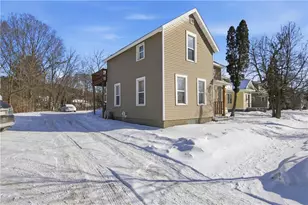 1245 S Farwell St, Eau Claire, WI 54701 - Photo 24