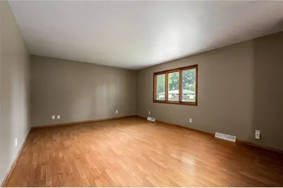 417 McKenzie Street, Stanley, WI 54768 - Photo 6