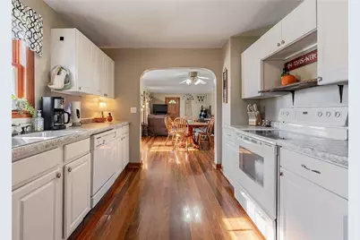 700 Washington Street, Thorp, WI 54771 - Photo 6