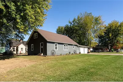 700 Washington Street, Thorp, WI 54771 - Photo 1