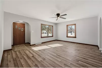 2314 14th Street, Eau Claire, WI 54703 - Photo 8