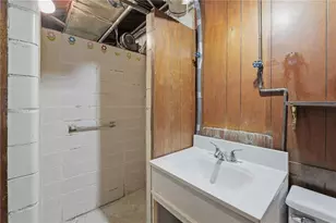 2314 14th St, Eau Claire, WI 54703 - Photo 28