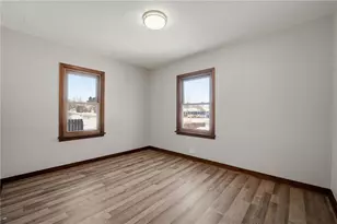 2314 14th St, Eau Claire, WI 54703 - Photo 10