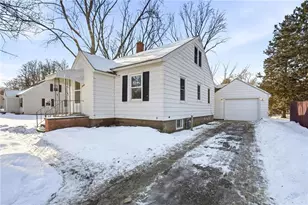 2314 14th St, Eau Claire, WI 54703 - Photo 2