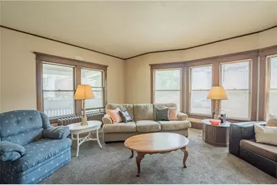 1010 S Farwell Street, Eau Claire, WI 54701 - Photo 14