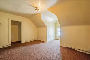 1010 S Farwell St, Eau Claire, WI 54701 - Photo 26