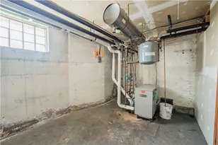 1010 S Farwell St, Eau Claire, WI 54701 - Photo 36