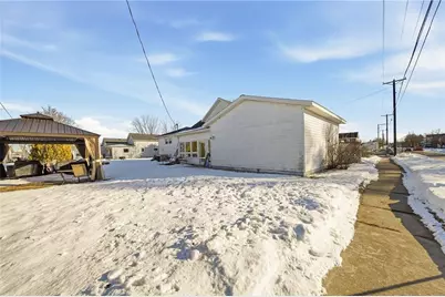 127 W Lincoln Avenue, Fall Creek, WI 54742 - Photo 42