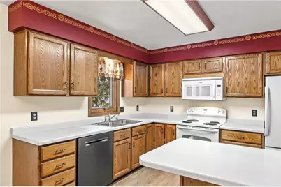 4910 Rye Court, Eau Claire, WI 54701 - Photo 14