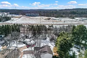 4910 Rye Ct, Eau Claire, WI 54701 - Photo 38