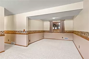 4910 Rye Ct, Eau Claire, WI 54701 - Photo 24