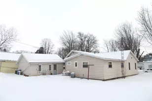 636 E 3rd St, Owen, WI 54460 - Photo 4