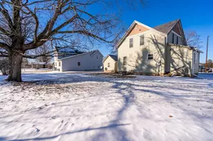 18957 Dewey St, Whitehall, WI 54773 - Photo 28