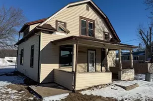 128 E Broadway St, Blair, WI 54616 - Photo 2