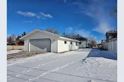 316 Pine Street, Black River Falls, WI 54615 - Photo 6