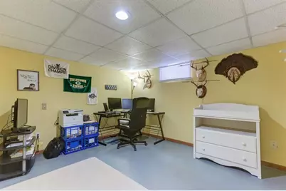 2009 Valmont Avenue, Eau Claire, WI 54701 - Photo 28