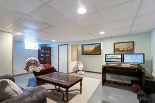 2009 Valmont Ave, Eau Claire, WI 54701 - Photo 24