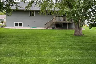 3012 W Ridge Dr, Eau Claire, WI 54703 - Photo 56