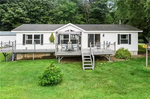 323 220th Ave, Johnstown, WI 54826 - Photo 4