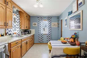 528 W Elm St, Chippewa Falls, WI 54729 - Photo 10