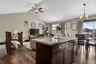 4924 Bluebell Ct, Eau Claire, WI 54703 - Photo 6