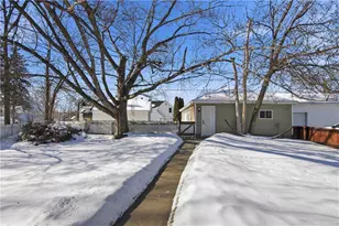 628 Balcom St, Eau Claire, WI 54703 - Photo 36