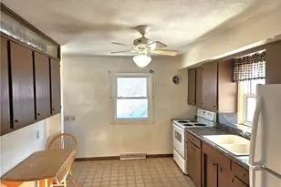 711 Lee St, Rice Lake, WI 54868 - Photo 8