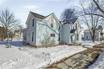 23 S Culver Street, Chippewa Falls, WI 54729 - Photo 2