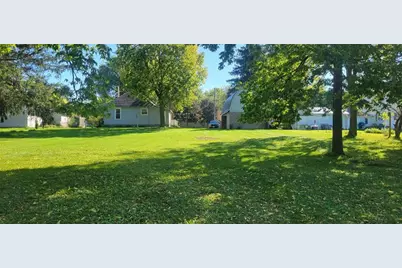 218 E Clark Street, Alma Center, WI 54611 - Photo 4