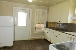 301 S Washington St, Thorp, WI 54771 - Photo 6